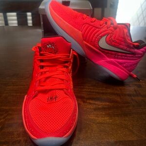 Nike Men's Bright Red and Pink Low-Top Sneakers